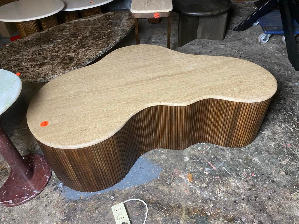 Salontafel 130x80 mari travertin mangohout organische vorm