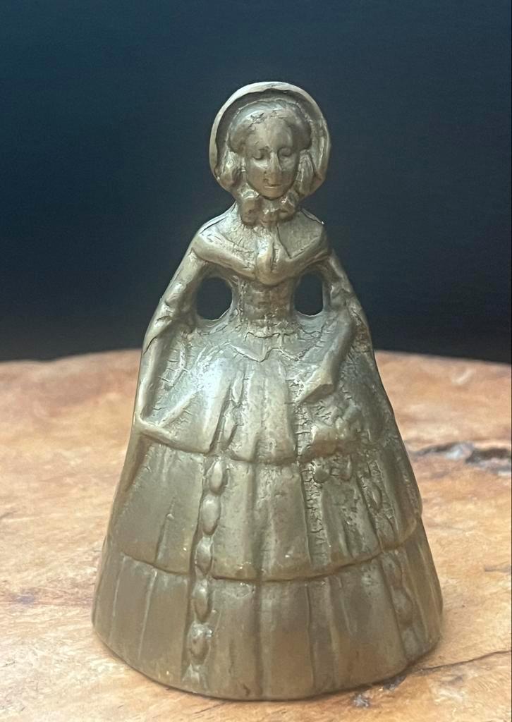 Vintage Massief Messing Victoriaanse Dame Bel, Antiek en Kunst, Antiek | Koper en Brons, Koper, Ophalen of Verzenden