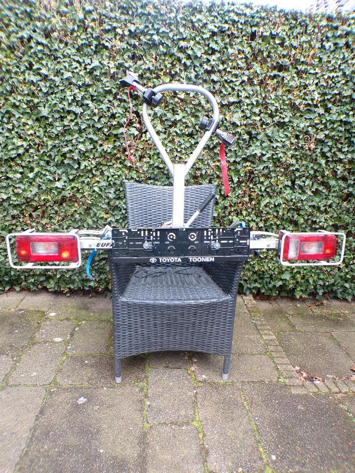 fietsendrager EUFAB, Auto diversen, Fietsendragers, Gebruikt, Trekhaakdrager, 2 fietsen, Elektrische fiets, Ophalen of Verzenden