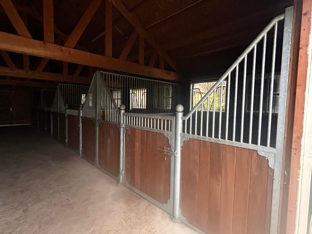 4 paardenstallen / luxe paardenboxen, Dieren en Toebehoren, Ophalen, Gebruikt, Overige soorten