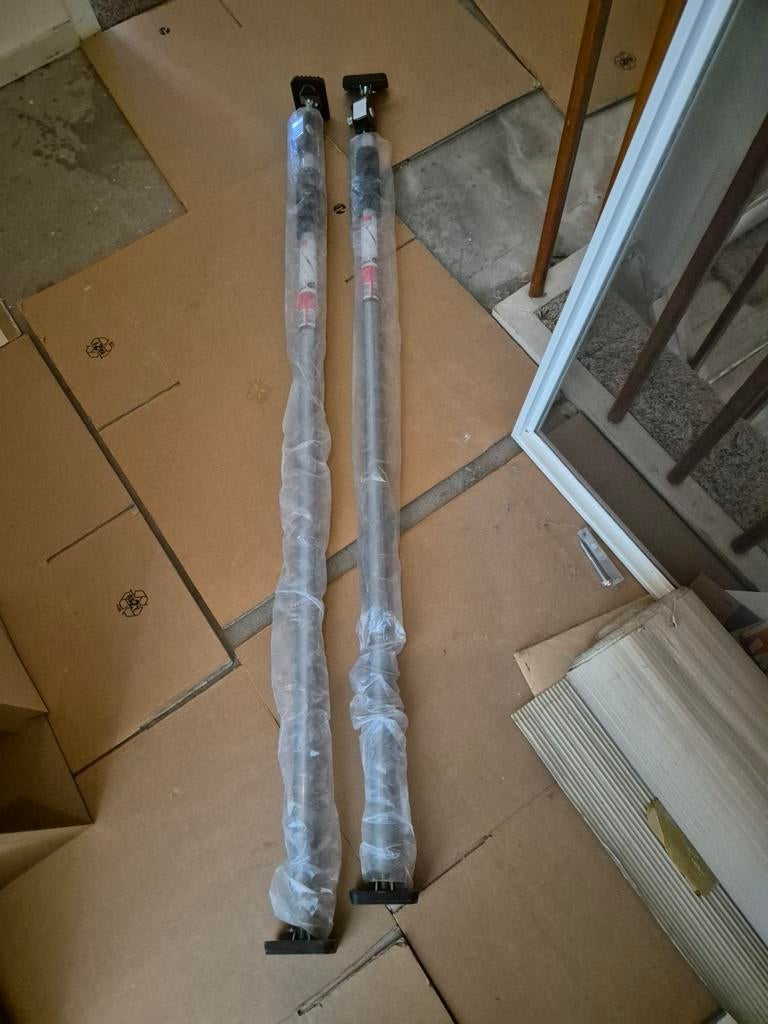 Twee stempels van Bessey, ST250, Doe-het-zelf en Verbouw, Ophalen