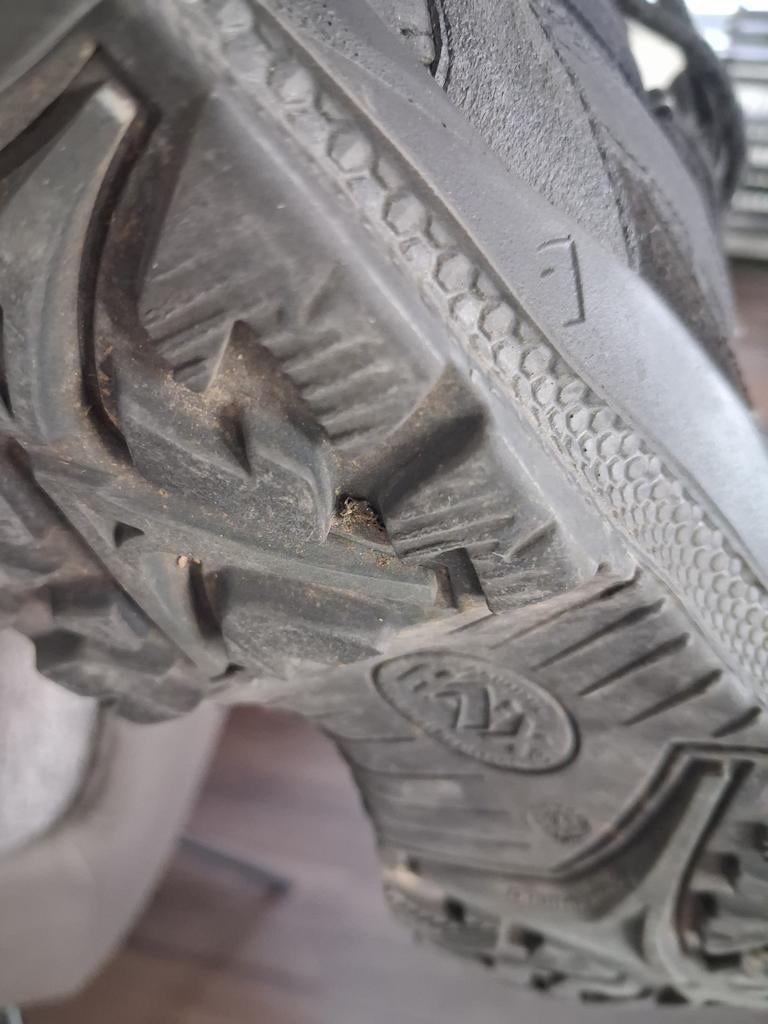 Haix veiligheids/werkschoenen maat 45, Ophalen of Verzenden, Zo goed als nieuw, Werkschoenen, Zwart