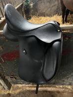 Wintec zadel dressuurzadel HART 17.5 inch, Dieren en Toebehoren, Ophalen, Zo goed als nieuw, Dressuur