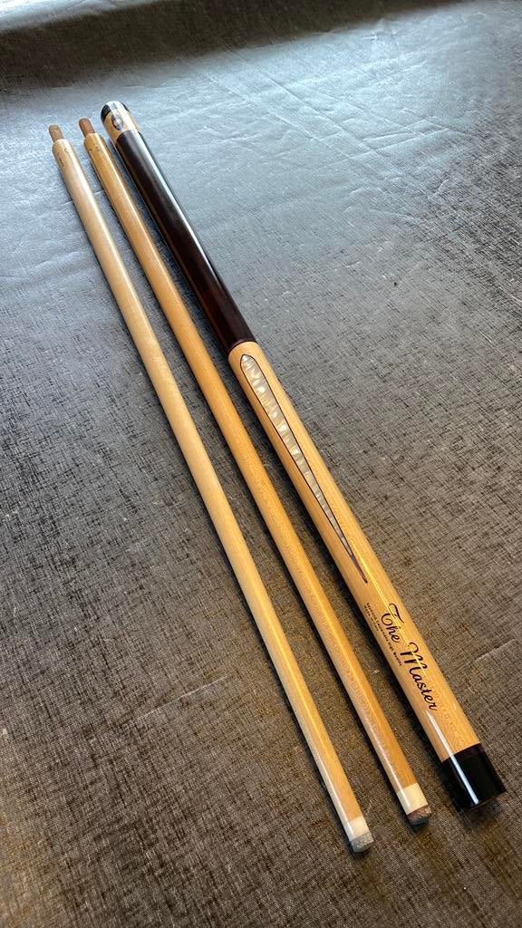 Biljartkeu Raymond Ceulemans The Master met twee toppen, Ophalen of Verzenden, Zo goed als nieuw, Keu of Ballen