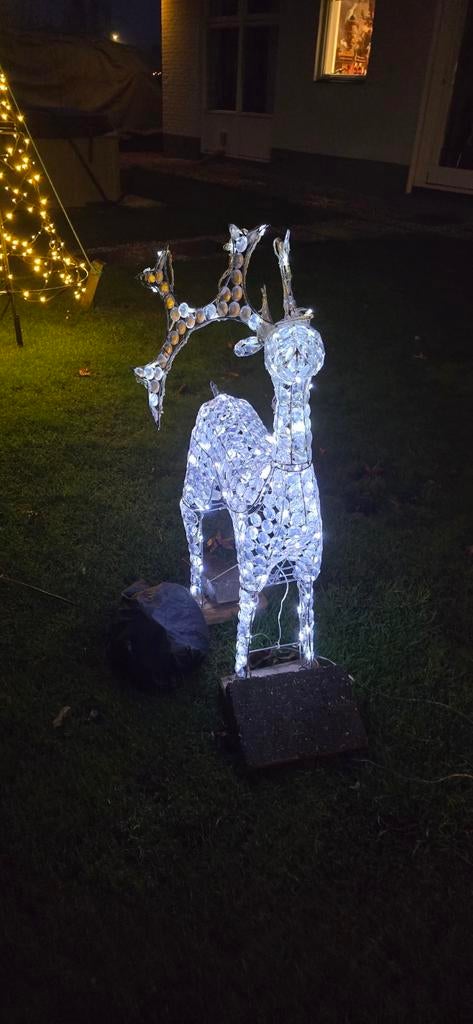 Verlicht rendier te koop, Ophalen