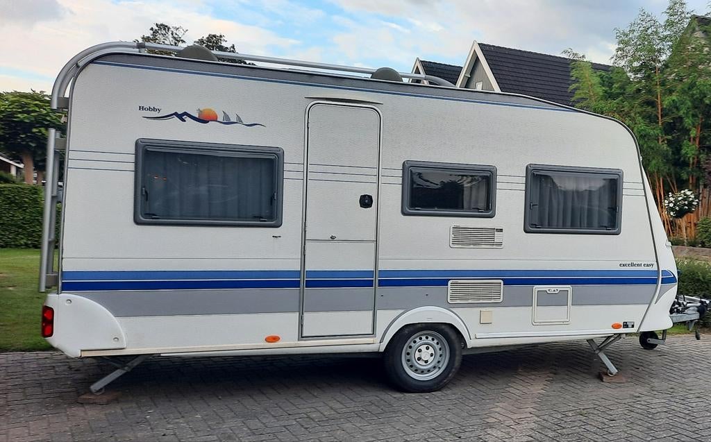HOBBY EXCELLENT EASY UB 450 2006, Caravans en Kamperen, Caravans, Particulier, tot en met 4, Rondzit, Hobby, Luifel, Ophalen