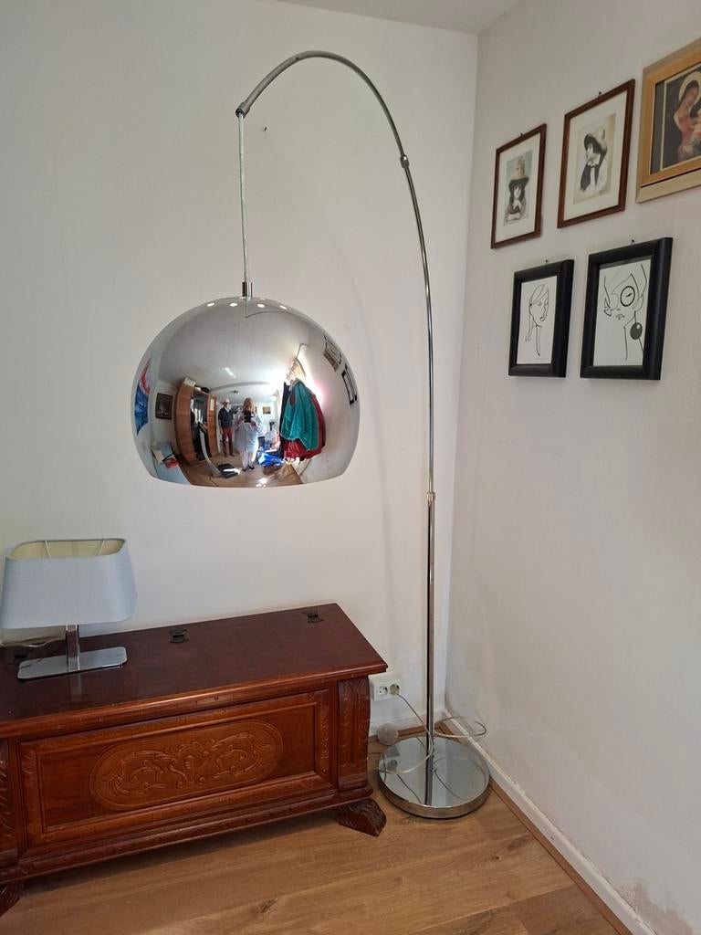 Booglamp met chromen kap, Ophalen