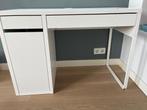 GRATIS! Ikea kinderbureau wit, Huis en Inrichting, Bureaus, Ophalen, Gebruikt, Bureau