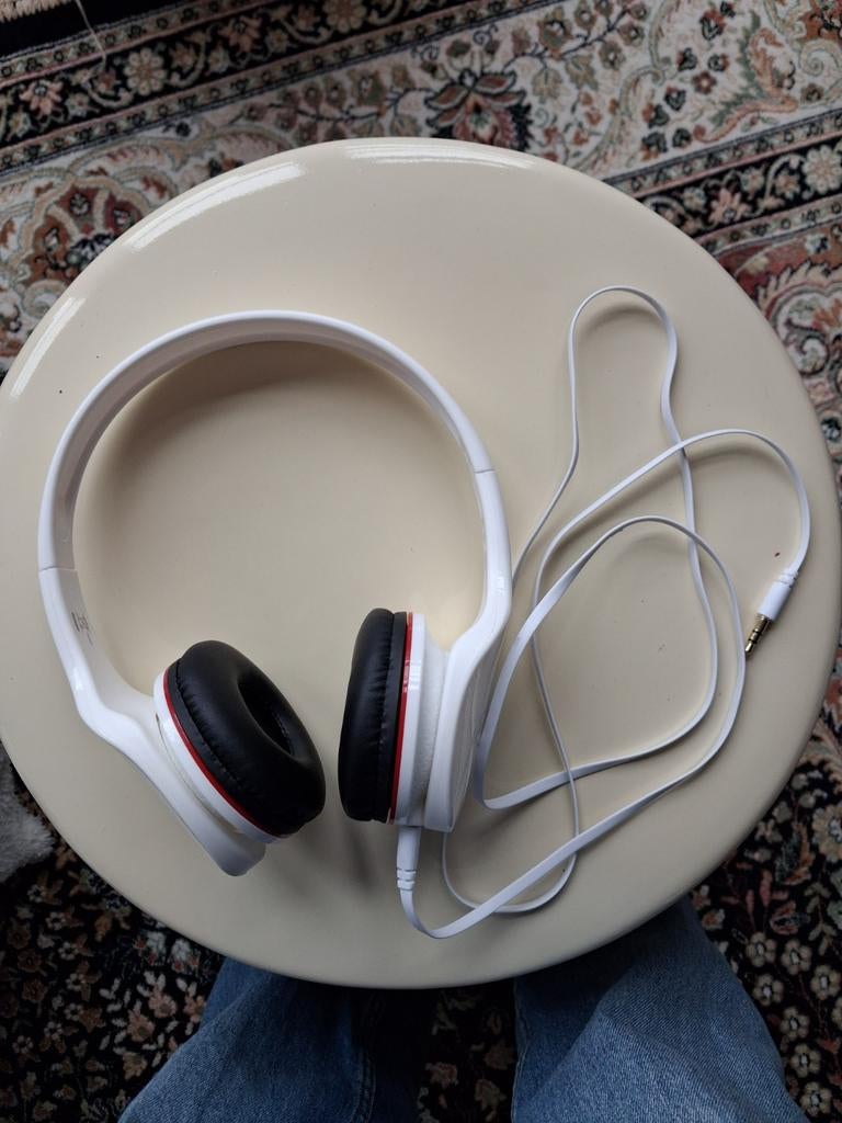 Elta Koptelefoon met draad - Wit, Ophalen of Verzenden, Nieuw, Op oor (supra aural), Overige merken