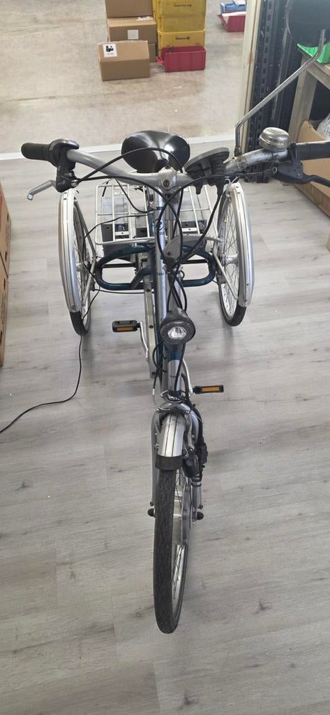 Van raam maxi 2 driewieler  met nieuwe batterij, Fietsen en Brommers, Fietsen | Driewielfietsen, Ophalen of Verzenden, Gebruikt