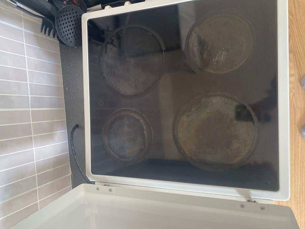 Draagbare keramische kookplaat met vier branders, Witgoed en Apparatuur, Kookplaten, Ophalen, Gebruikt, Keramisch, 4 kookzones