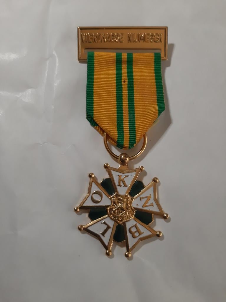 Vierdagse medaille 10x gelopen, Verzenden, Landmacht, Nederland, Lintje, Medaille of Wings