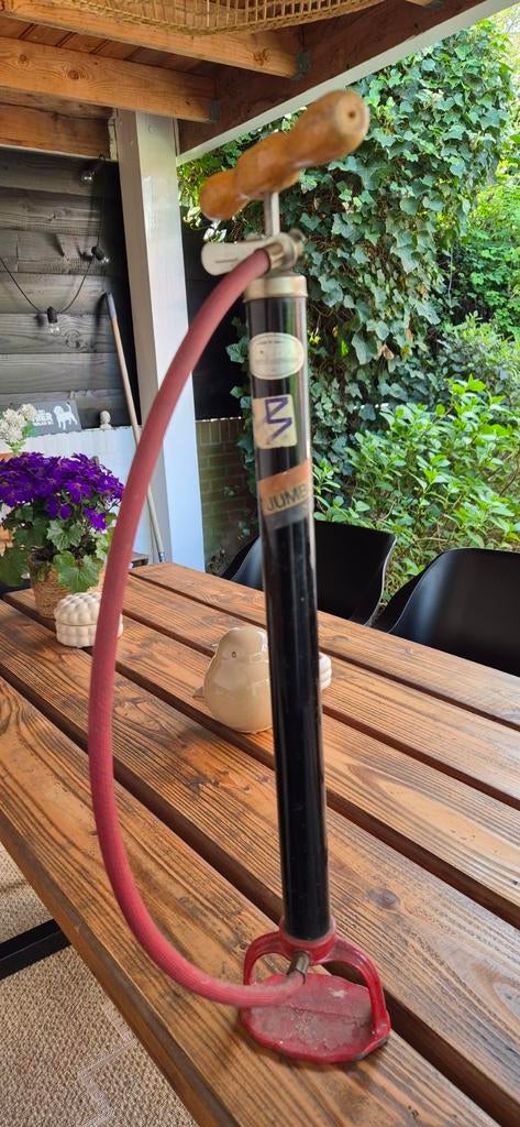 Antieke jumbo fietspomp "hoef"solex presikhaaf Arnhem 1978>, Ophalen, Zo goed als nieuw