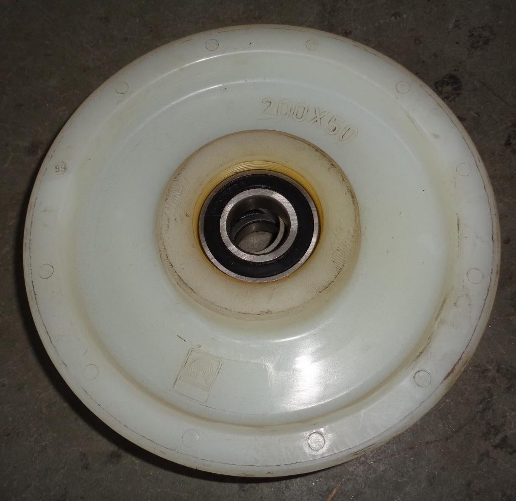 Nylon wiel 200 rond, 50 mm breed, met lager, Doe-het-zelf en Verbouw, Zwenkwielen, Ophalen of Verzenden, Nieuw