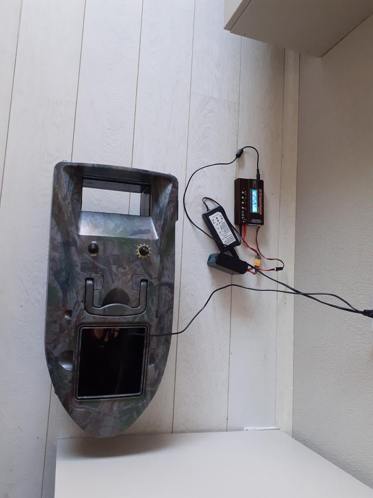 Nanotec voerboot + dieptemeter kleur, Ophalen, Zo goed als nieuw, Complete set