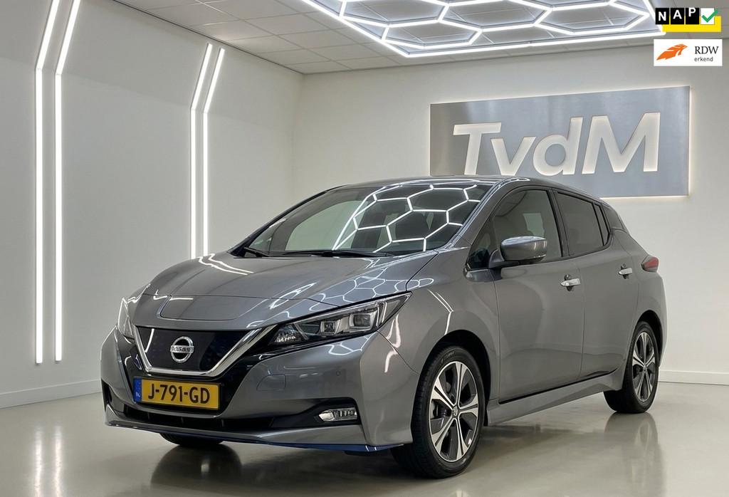 Nissan LEAF E+ N-Connecta | 62 KW| AIRCO | NAVI|, Gebruikt, 62 kWh, 385 km, Zilver of Grijs