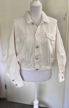 Kort spijkerjasje van Bershka, maat S (qwe), Overige kleuren, Zo goed als nieuw, Jasje, Maat 36 (S)