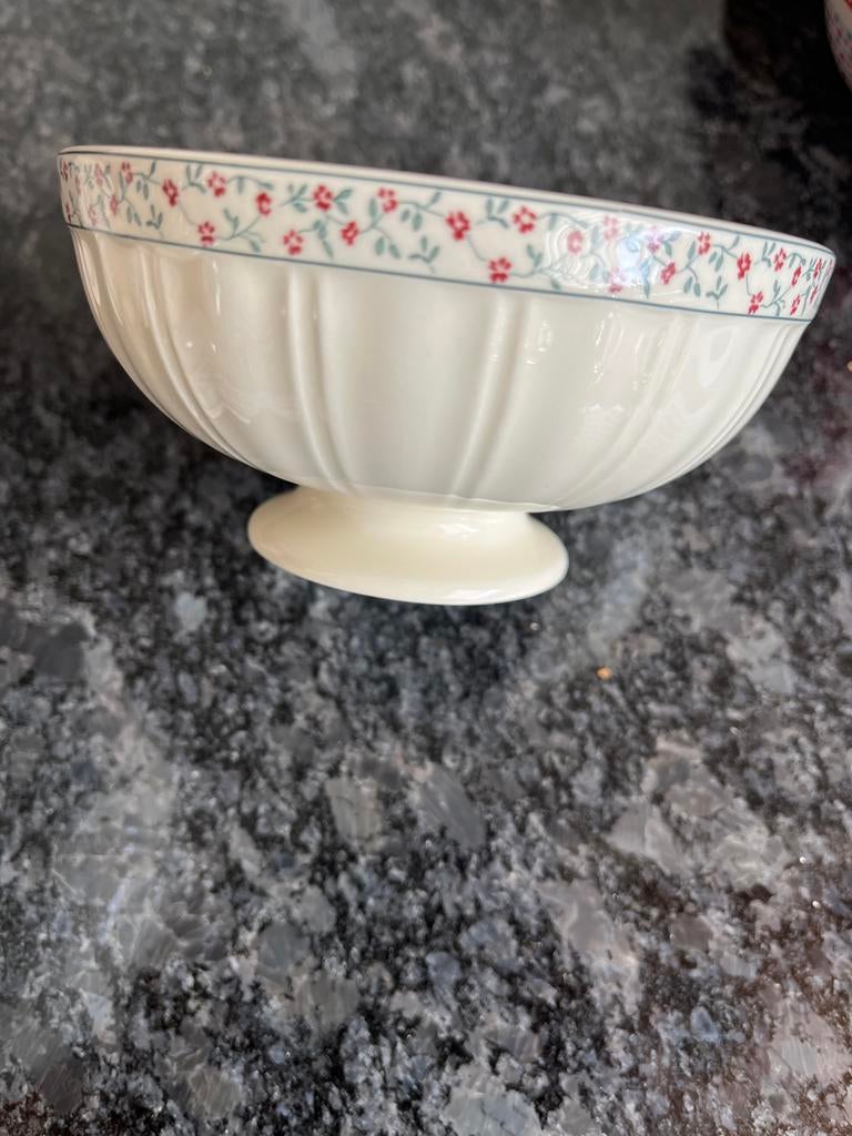 3 Queen's Garden schaaltjes, Huis en Inrichting, Keuken | Servies, Keramiek, Ophalen of Verzenden, Zo goed als nieuw, Kom(men)