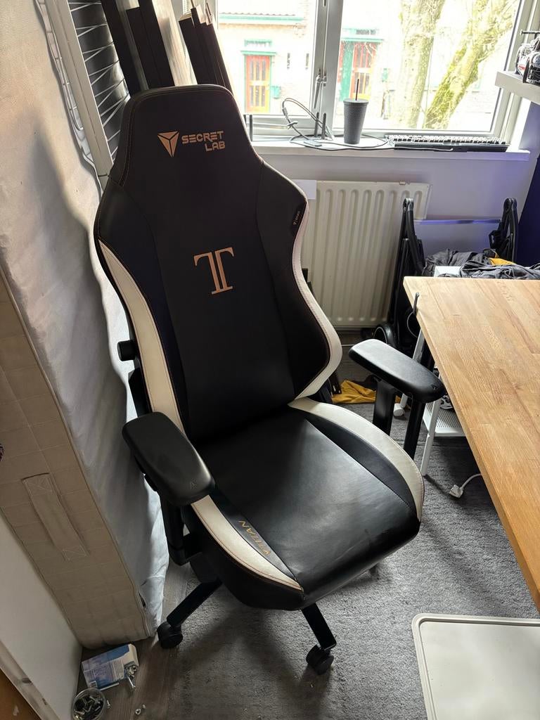 Secretlab Titan 2020 Gaming Stoel - Zwart/Wit, Ophalen, Gebruikt, Zwart, Bureaustoel