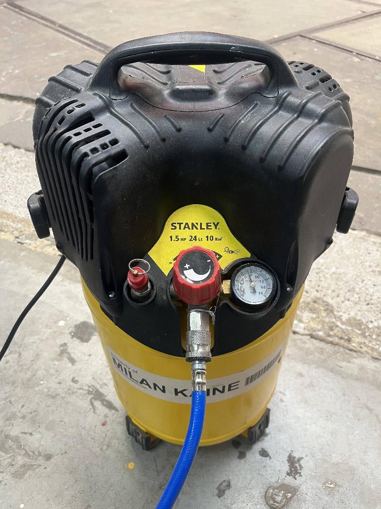 stanley compressor, Doe-het-zelf en Verbouw, Compressors, Minder dan 25 liter, Ophalen, Minder dan 200 liter/min