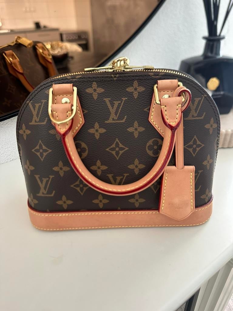 Alma bb tas, Ophalen of Verzenden, Zo goed als nieuw, Handtas