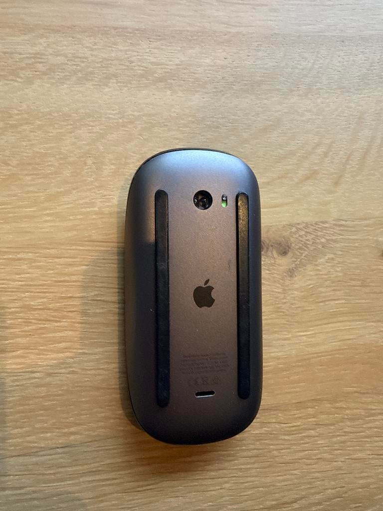 Apple Magic Mouse, Computers en Software, Muizen, Ophalen of Verzenden, Gebruikt, Draadloos, Muis