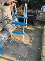 Zwembad trap gratis ophalen, Ophalen, Minder dan 80 cm, Zo goed als nieuw, Opzetzwembad