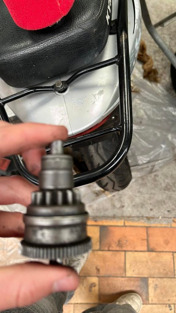 Bendix voor kymco, Motoren, Verzenden