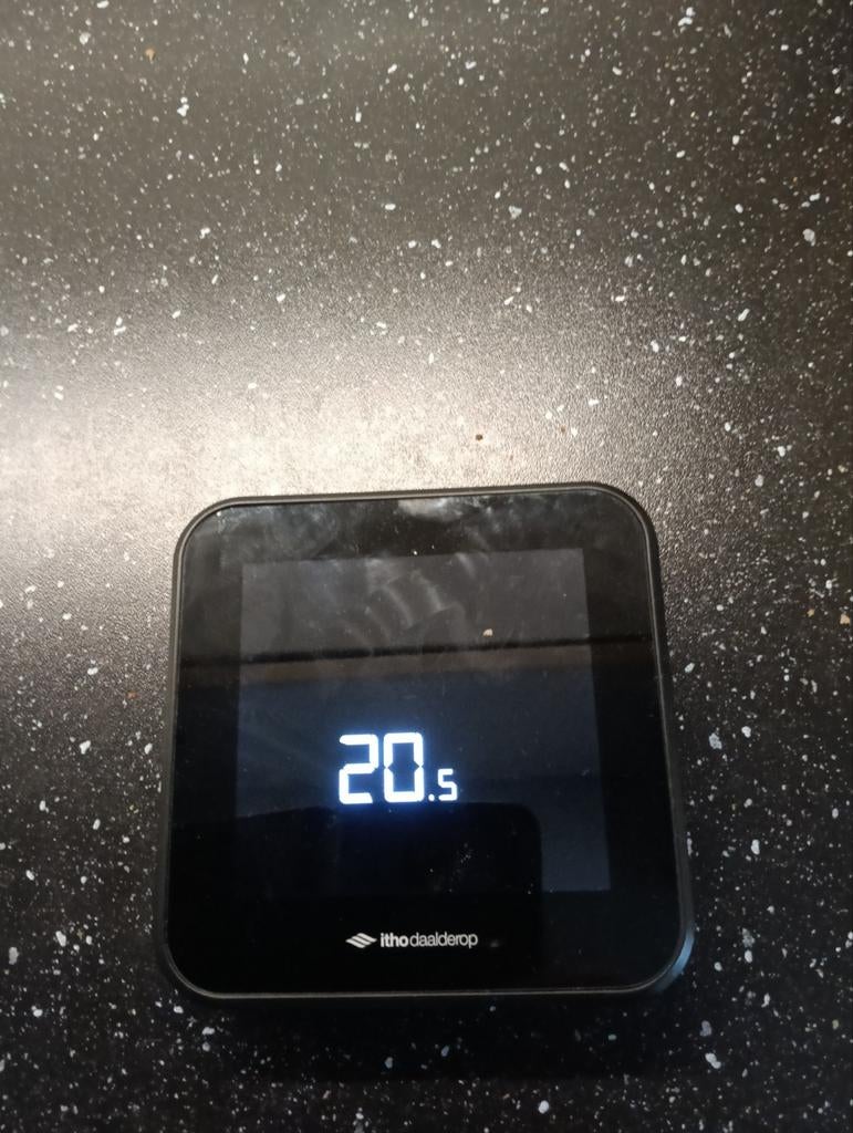 Itho Daalderop thermostaat, Ophalen