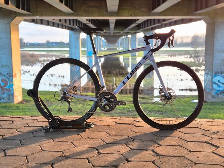 Cube Axial WS Racefiets//Aluminium//Shimano Claris//Maat 53, Fietsen en Brommers, Fietsen | Racefietsen, Zo goed als nieuw, Dames