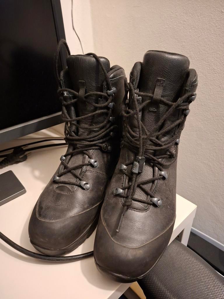 Haix schoen maat 43, Ophalen of Verzenden, Zo goed als nieuw, Zwart, Werkschoenen