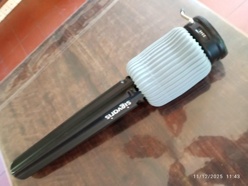 Hulpmiddel voor steunkousen, Ophalen of Verzenden, Zo goed als nieuw