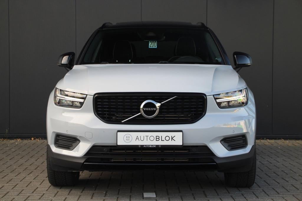 Volvo XC40 1.5 T4 Recharge R-Design | GLACIER SILVER | Apple, Zwart, Wit, Bedrijf, Hybride Elektrisch/Benzine