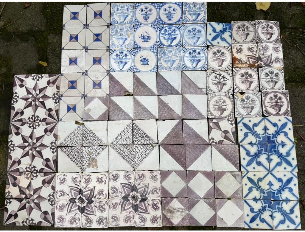 Grote partij antieke tegels - 127 stuks, Ophalen of Verzenden
