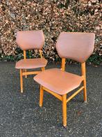 2 eetkamerstoelen vintage jaren 60 skai SETPRIJS, Ophalen, Gebruikt, Bruin, Vier
