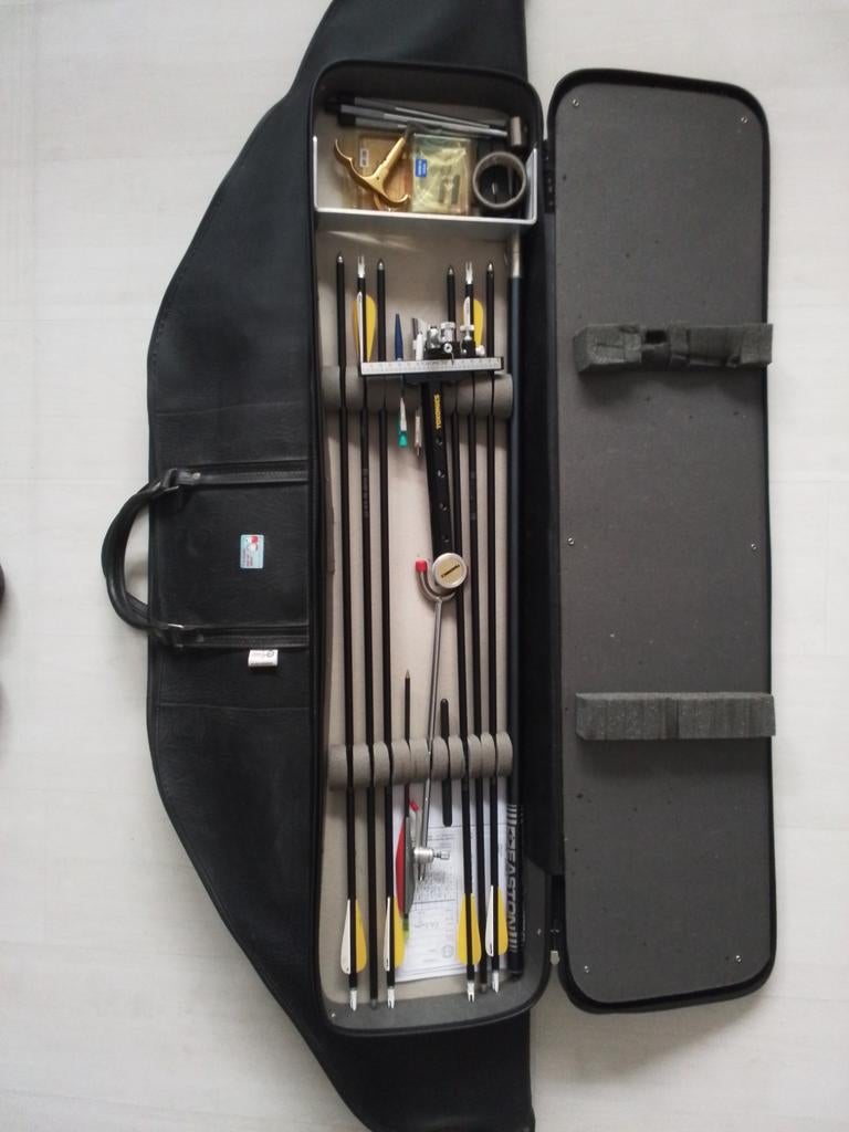 Compound boog, Sport en Fitness, Handboogschieten, Ophalen, Zo goed als nieuw