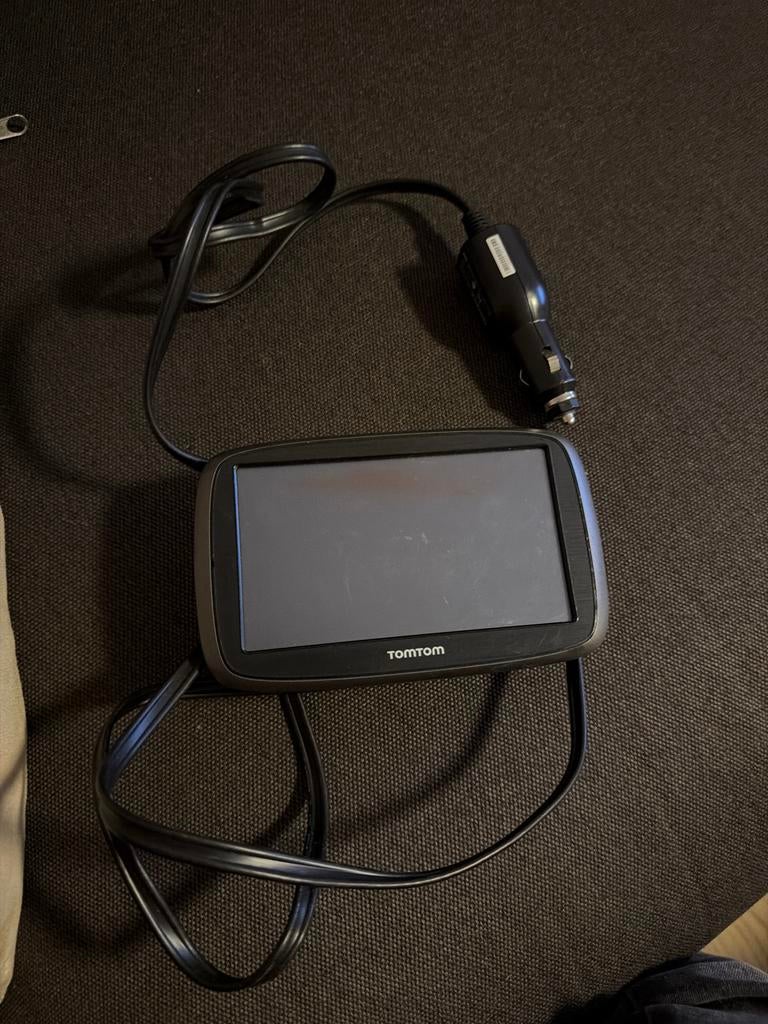TomTom navigatiesysteem met accessoires 3 stuk, Auto diversen, Autonavigatie, Gebruikt, Ophalen of Verzenden