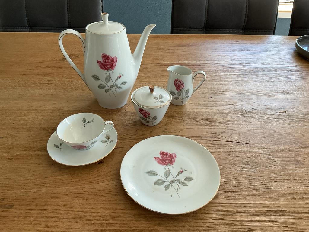 Vintage ontbijtservies Winterling Bavaria Germany roos, Ophalen