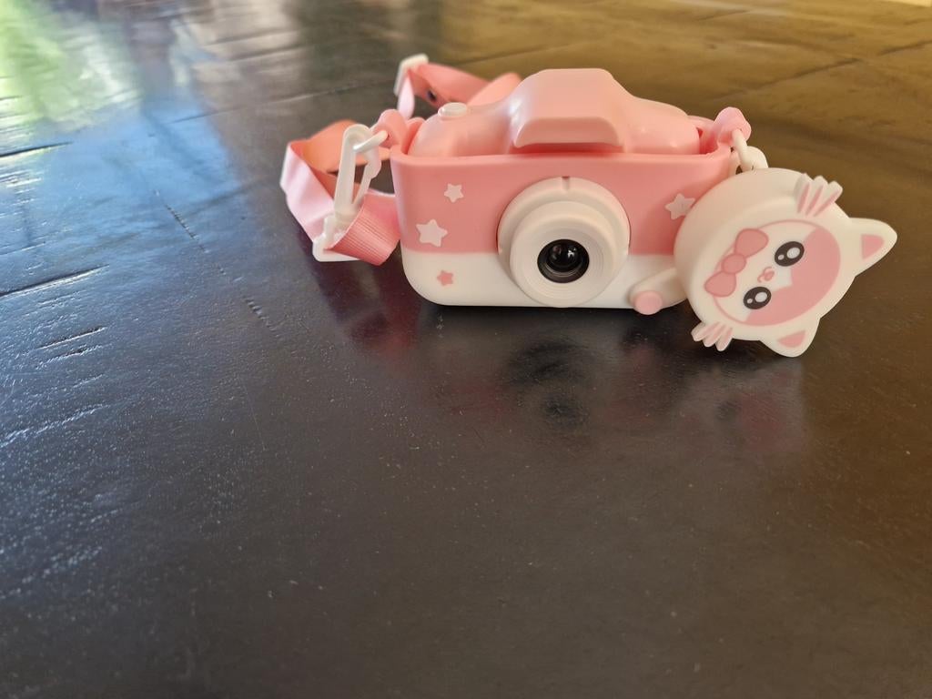 Leuke roze kindercamera met siliconen kattenhoesje, Audio, Tv en Foto, Fotocamera's Digitaal, Compact, Ophalen of Verzenden, Zo goed als nieuw