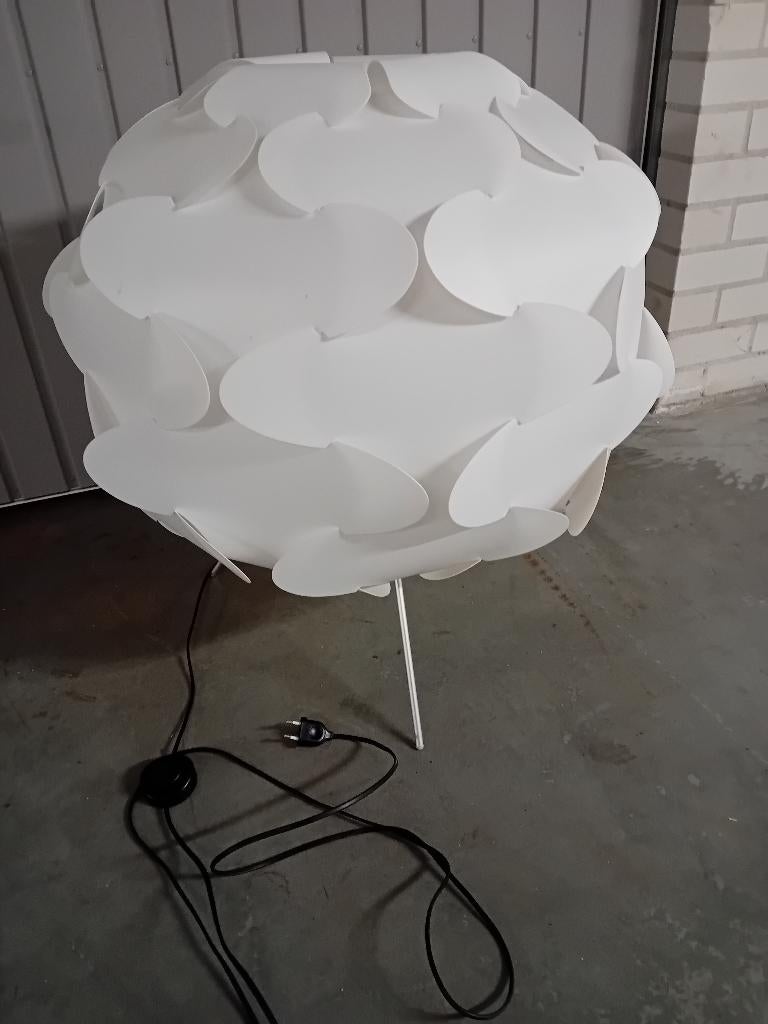 Vloerlamp Fillsta IKEA, Ophalen, Zo goed als nieuw, Kunststof, Minder dan 100 cm