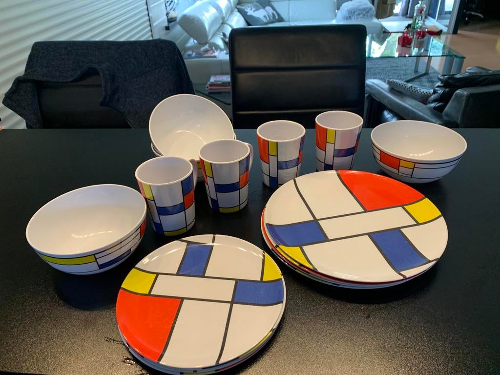 4 dig camping servies Mondriaan, Ophalen of Verzenden, Zo goed als nieuw