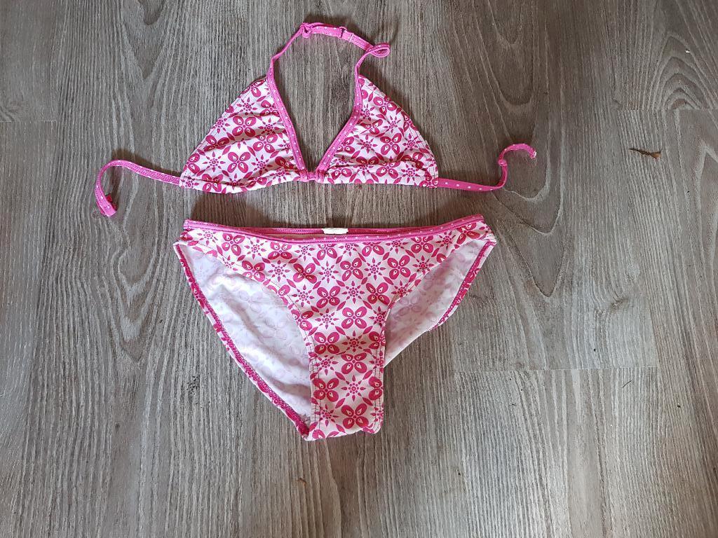 Meisjes bikini maat 134, Kinderen en Baby's, Kinderkleding | Maat 134, Meisje, Sport- of Zwemkleding, Ophalen of Verzenden, Zo goed als nieuw