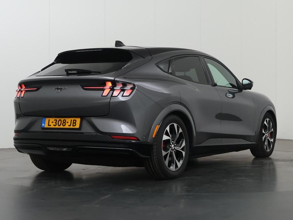 Ford Mustang Mach-E Extended First Edition AWD 98 kWh | Trek, Auto's, Ford, Automaat, Gebruikt, 750 kg, Origineel Nederlands