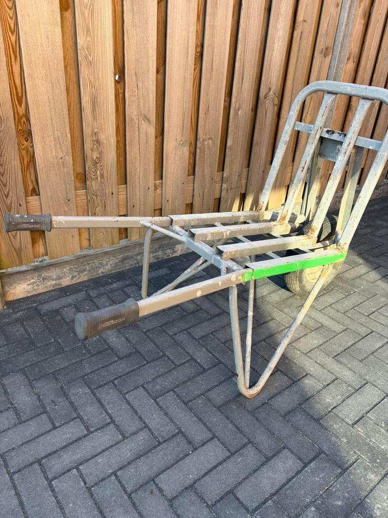 Matador steen kruiwagen / steenkruiwagen, Tuin en Terras, Ophalen, Zo goed als nieuw