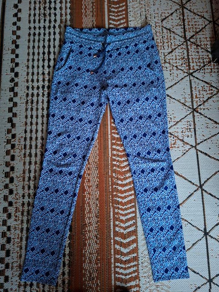 Prachtige Zizo Comfy Skinny Broek Maat 42, Kleding | Dames, Broeken en Pantalons, Zo goed als nieuw, Maat 42/44 (L), Blauw, Lang