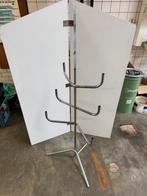 Standaard lepper 135 cm hoog chroom (Nr: 2154), Ophalen, Zo goed als nieuw, Metaal, Wandkapstok