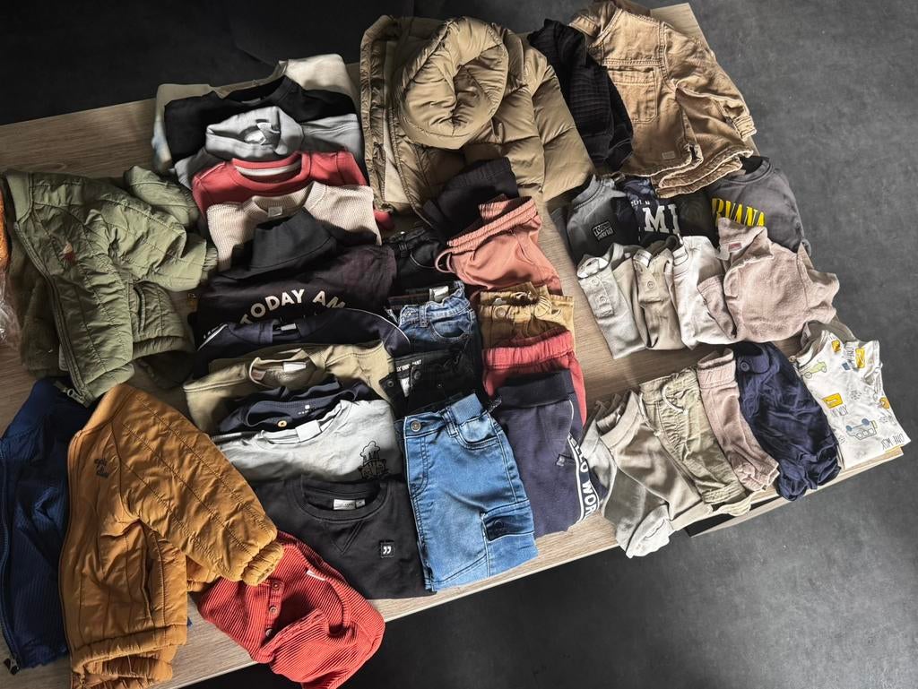 Kledingpakket jongen maat 86, Ophalen, Zo goed als nieuw, Maat 86
