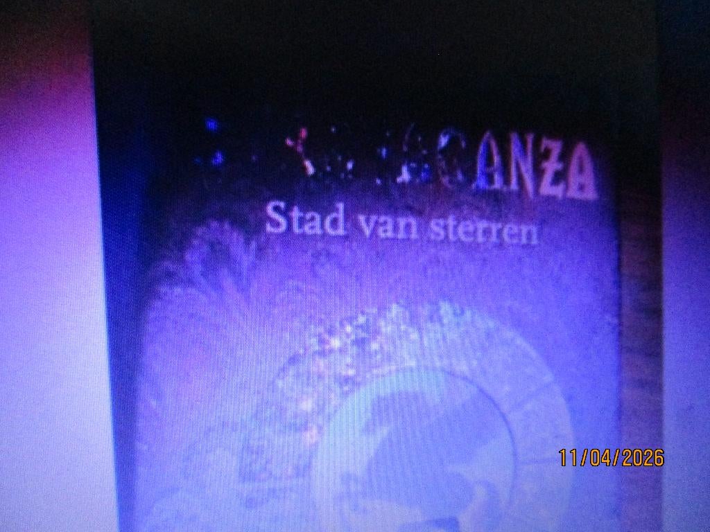 stravaganza stad van sterren Mary Hoffman ##, Boeken, Ophalen of Verzenden, Gelezen