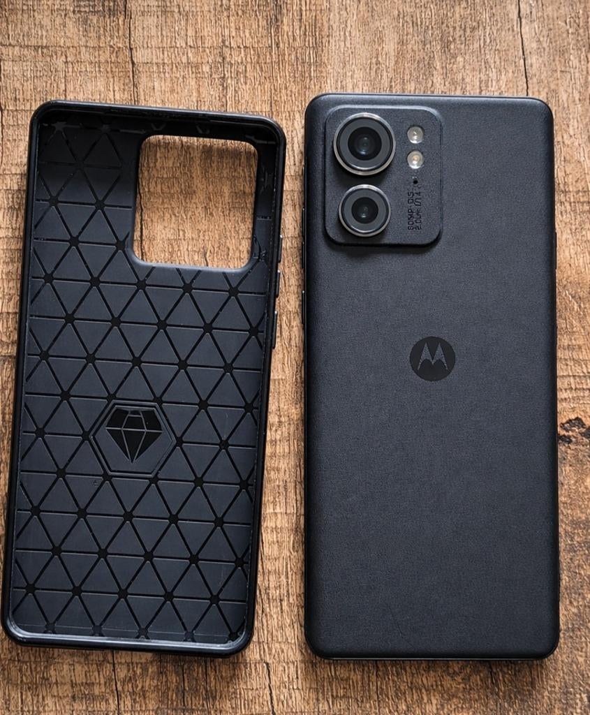 Motorola Edge 40 + hoesje, Telecommunicatie, Mobiele telefoons | Motorola, Ophalen of Verzenden, 6 megapixel of meer, Zwart, Overige modellen