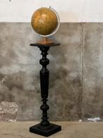 Oude globe wereldbol, Huis en Inrichting, Woonaccessoires | Wereldbollen, Gebruikt, Ophalen of Verzenden, Nvt, Nvt